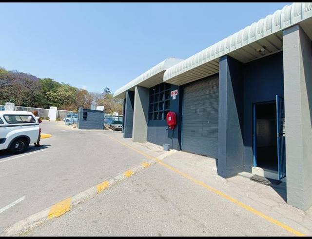 INDUSTRIAL PROPERTY TO RENT IN HALFWAY HOUSE